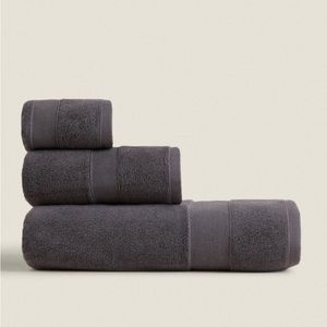 Zara home towel set